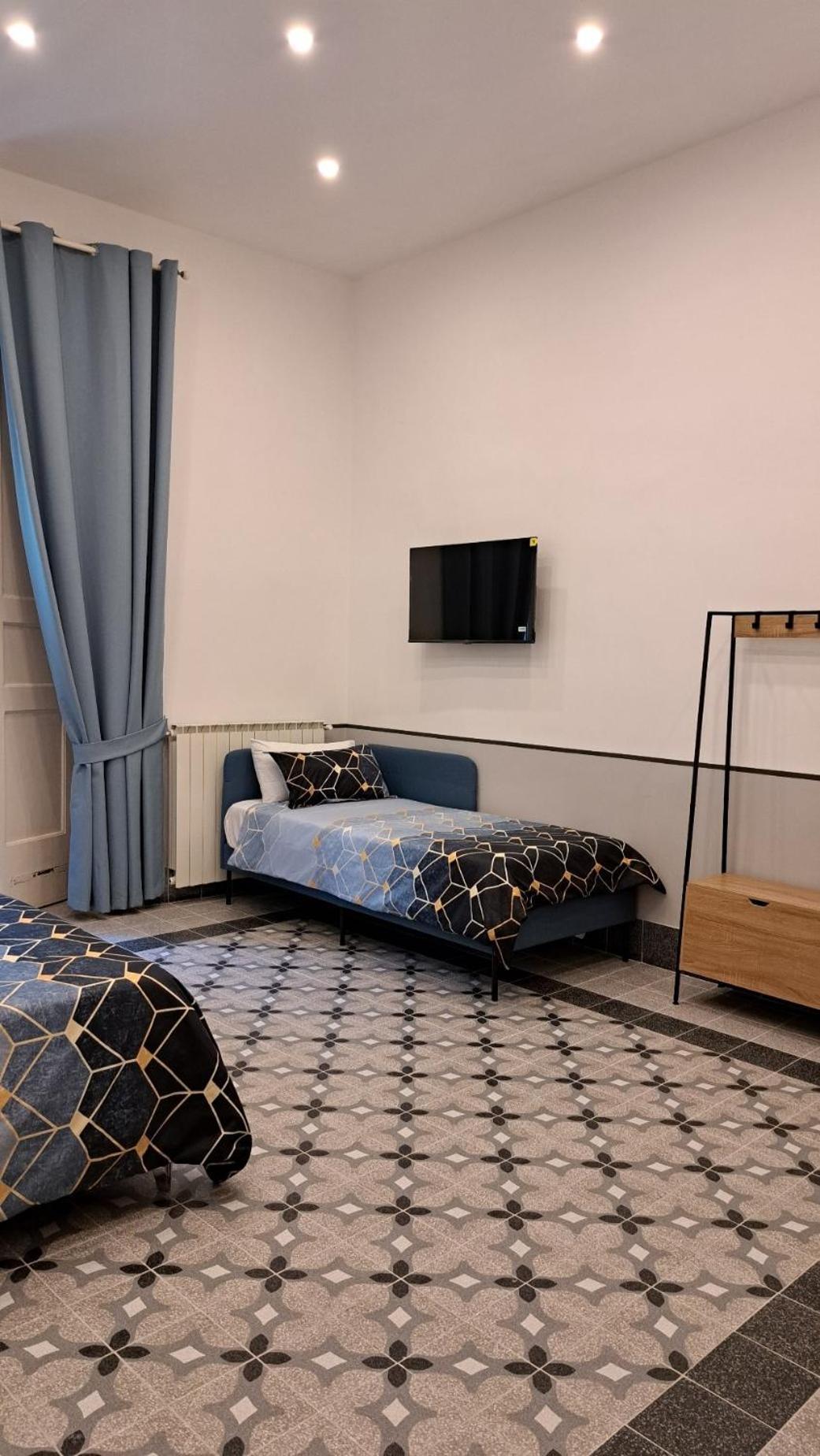 Hotel Meuble Santa Chiara Suite Nápoly Kültér fotó